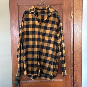 Flannel plaid shirt in 2XLT (tall)